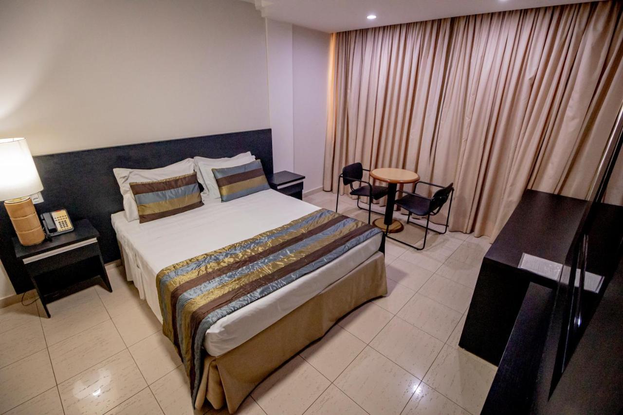 Like Ue Hotel Гояния Екстериор снимка