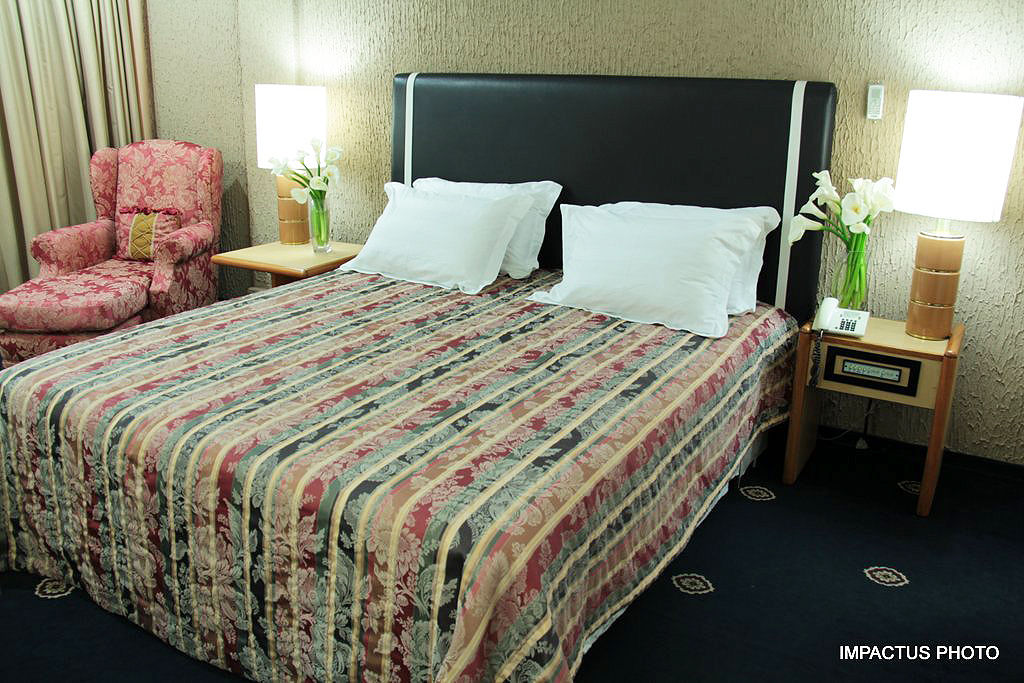 Like Ue Hotel Гояния Екстериор снимка