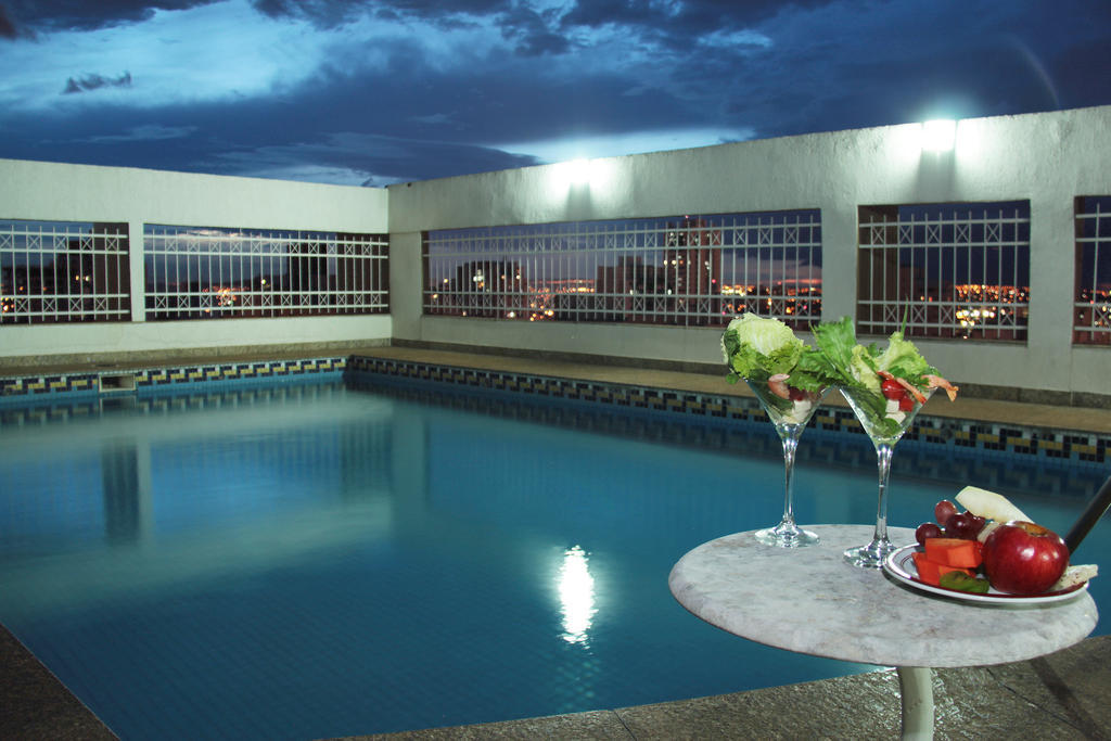 Like Ue Hotel Гояния Екстериор снимка